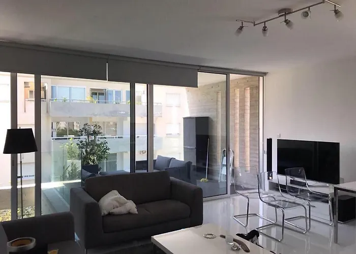 Neoptolemou Residences Апартаменти *