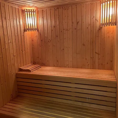 Neoptolemou Residences