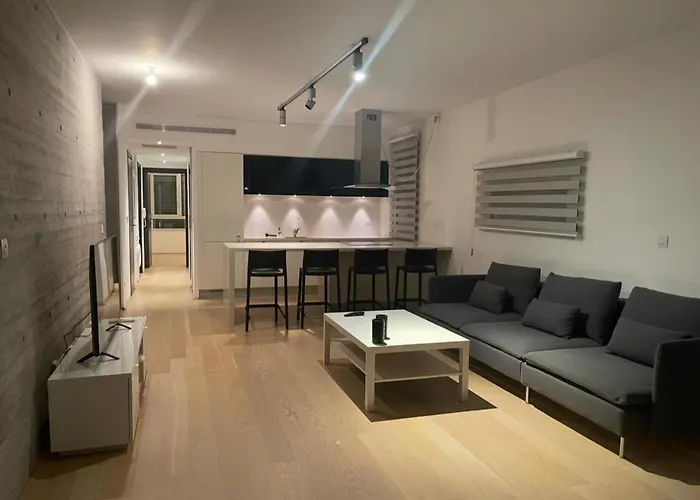 Neoptolemou Residences * 尼科西亚